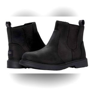 UGG Bolden size 3 Black